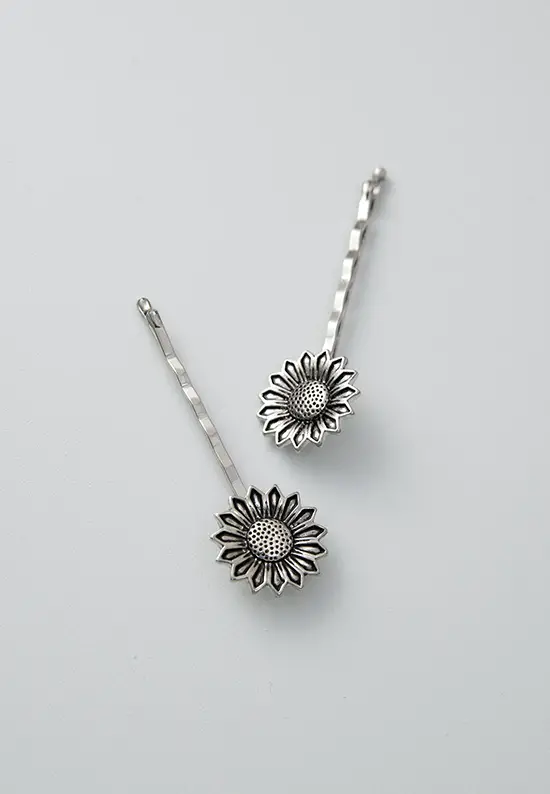 silver sunflower bobby pins