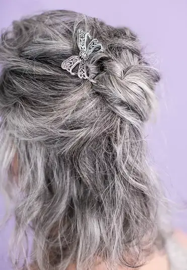 27 Best Hair Accessories for Gray Hair You've Got to Try! - Beautiful Life