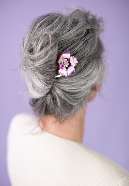 8-tips-for-how-to-wear-grey-hair-without-looking-old-beautiful-life
