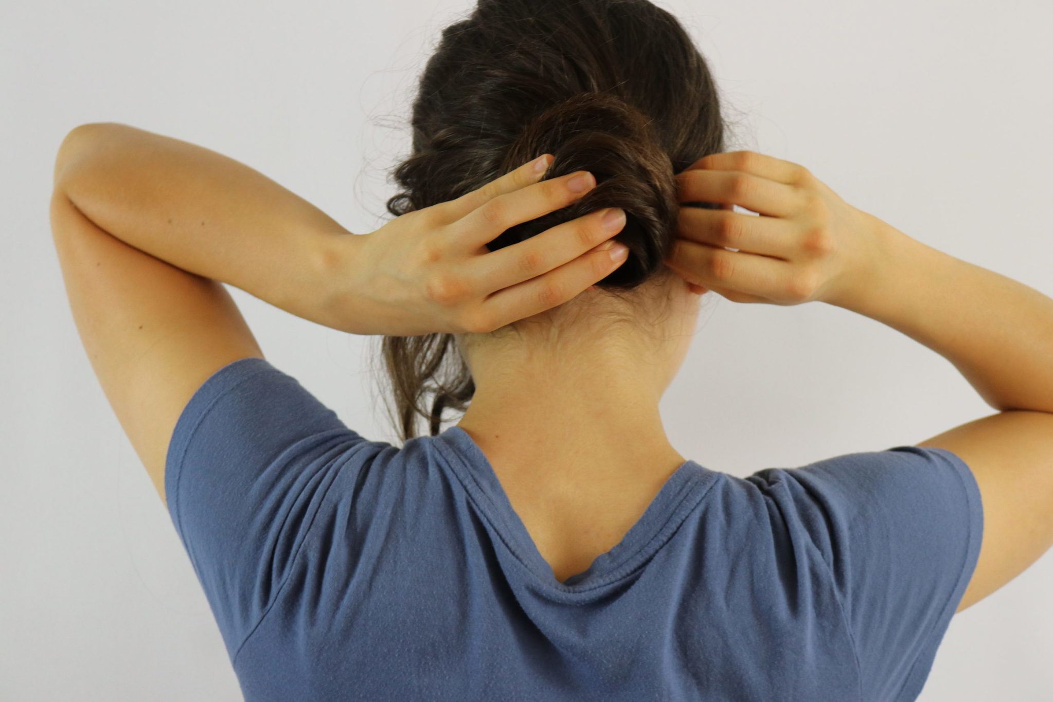 How to do a Low Bun (StepbyStep) Beautiful Life
