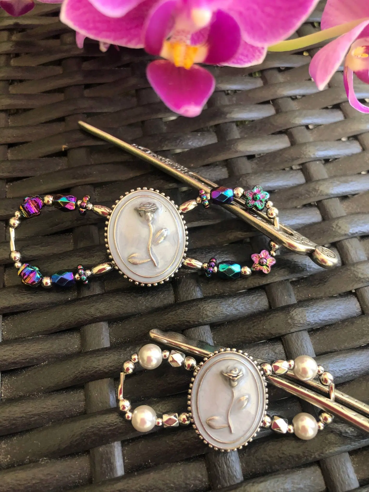 Rose cameo hair clips