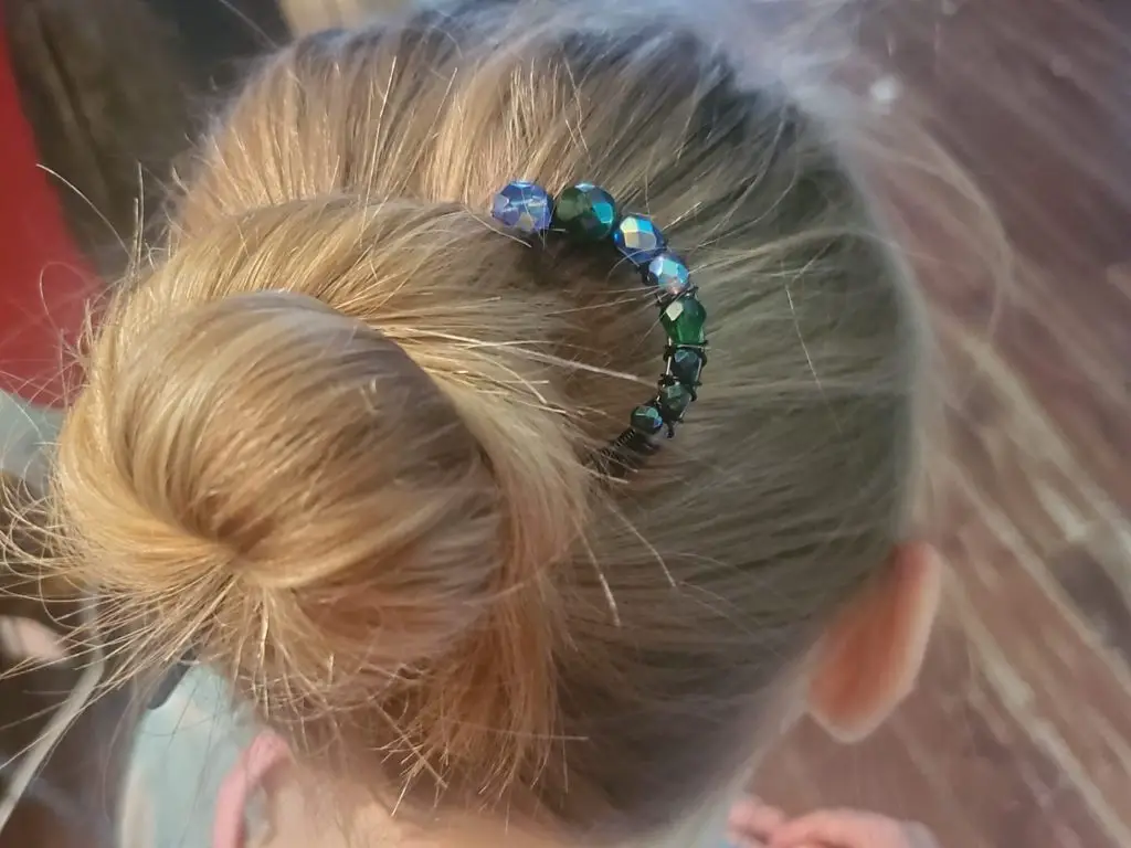 Hair Accessories for Fine Hair That You’ll Wish you Knew About YEARS