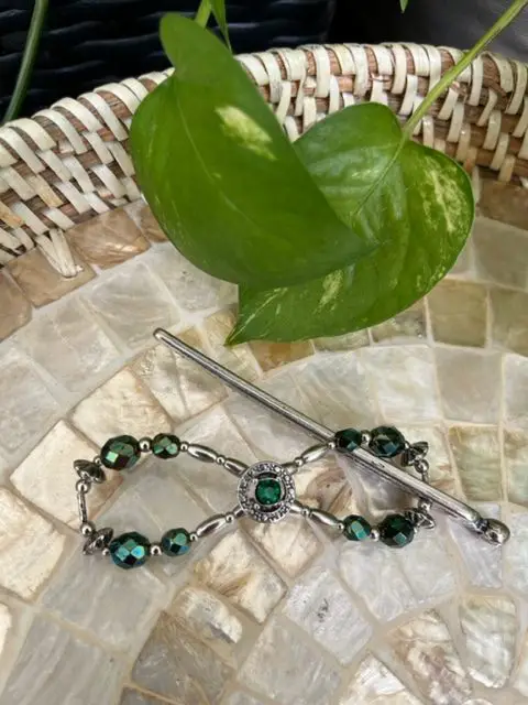 green emerald hair clip