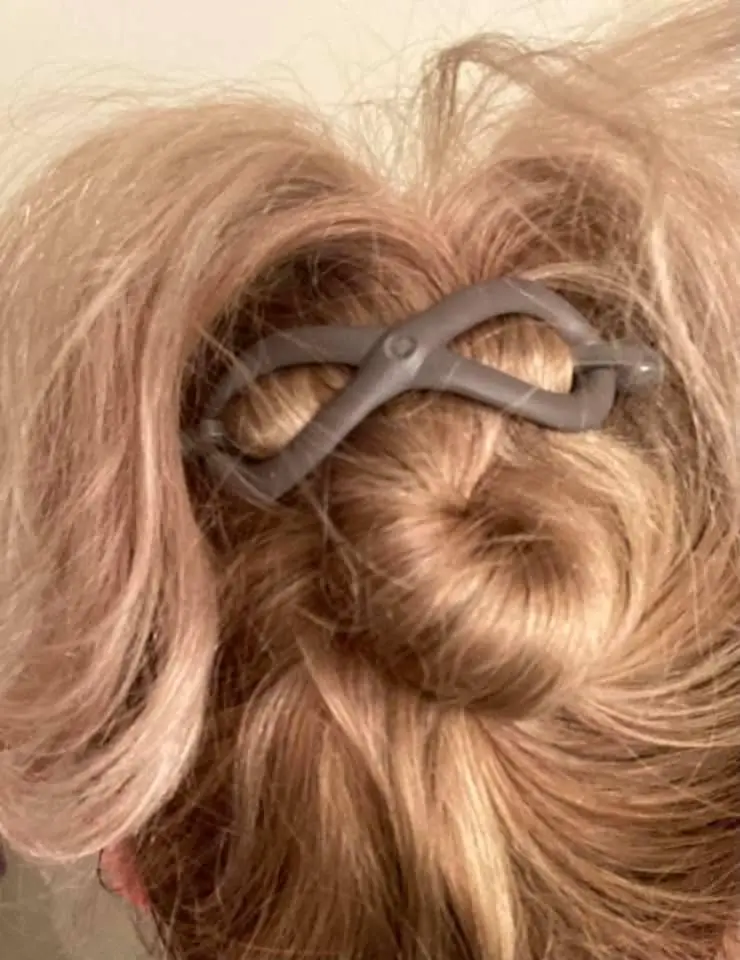 Flexi sport wear hair to bed tails out bun