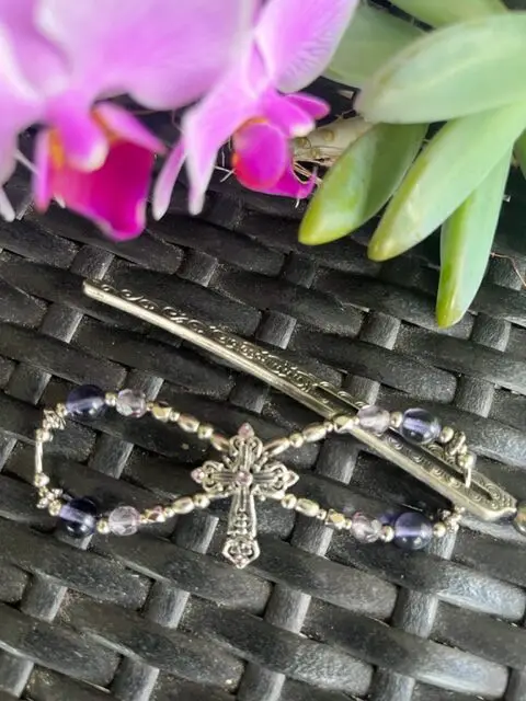 christine lavender cross hair clip