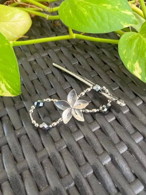 flower blue beads flexi hair clip